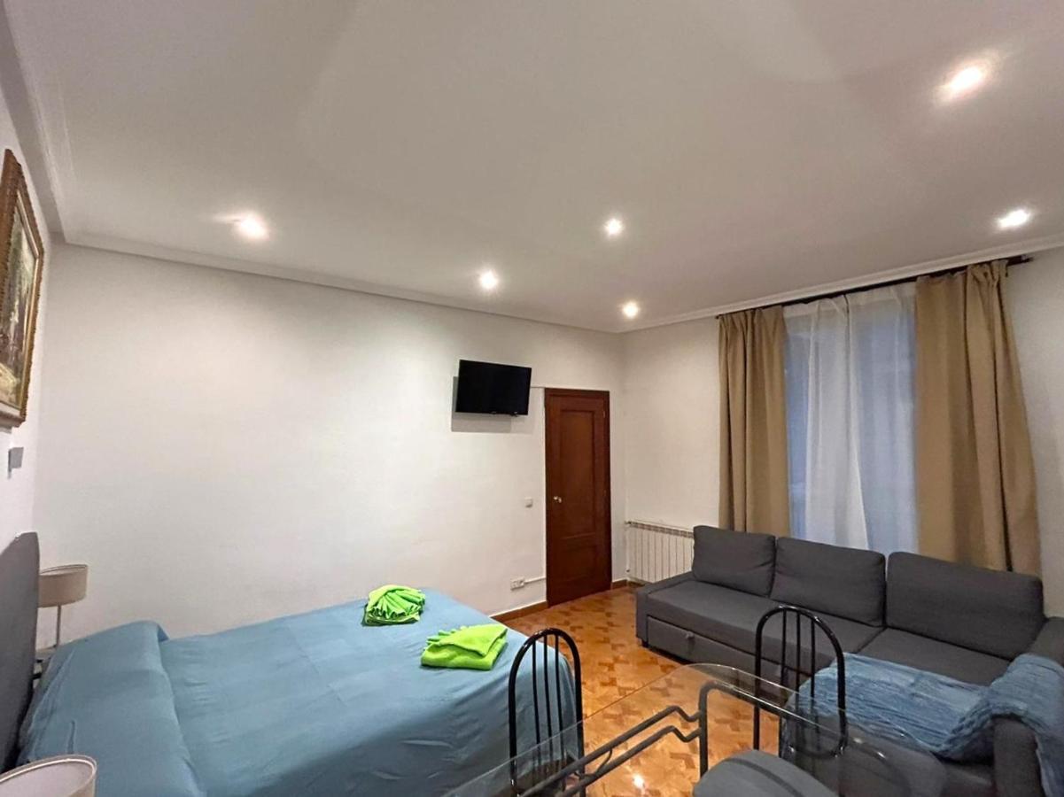 Habitaciones Figueroa 마드리드 외부 사진